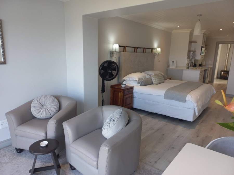 12 Bedroom Property for Sale in Wilderness Central Western Cape